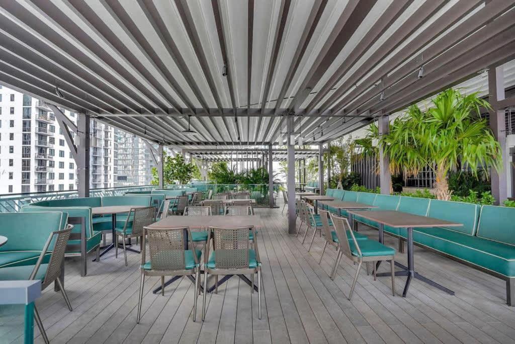Lovely - Pool & Gym Apartment Miami
